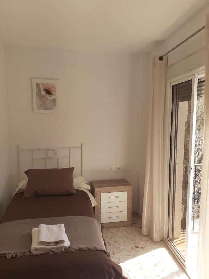 Apartamentos Пинос Хенил Екстериор снимка